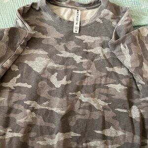Athleta Gray Camouflage Long Sleeve Shirt